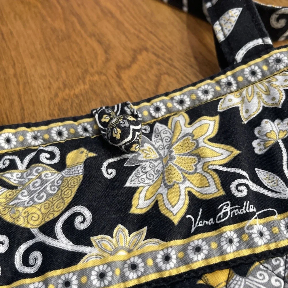 Vera‎ Bradley Villager 